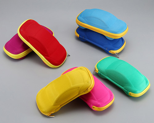3D Car Design Children's Sunglasses Case - Crushproof Anti-Scratch Travel Eyewear Holder Storage Bag